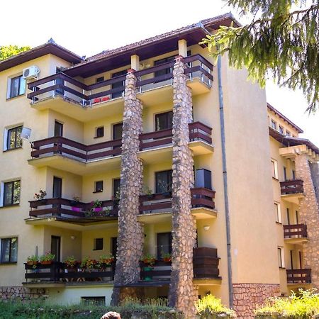 Apartament Iulia Geoagiu Băi Exteriör bild