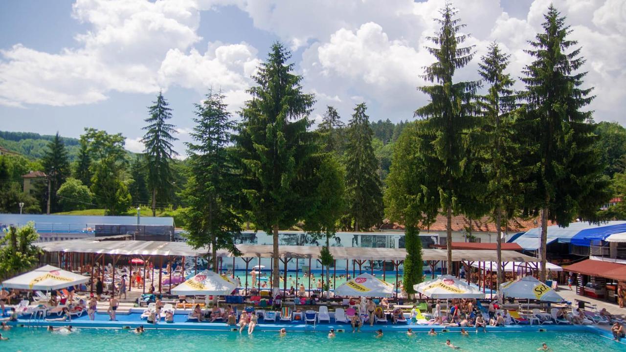 Apartament Iulia Geoagiu Băi Exteriör bild